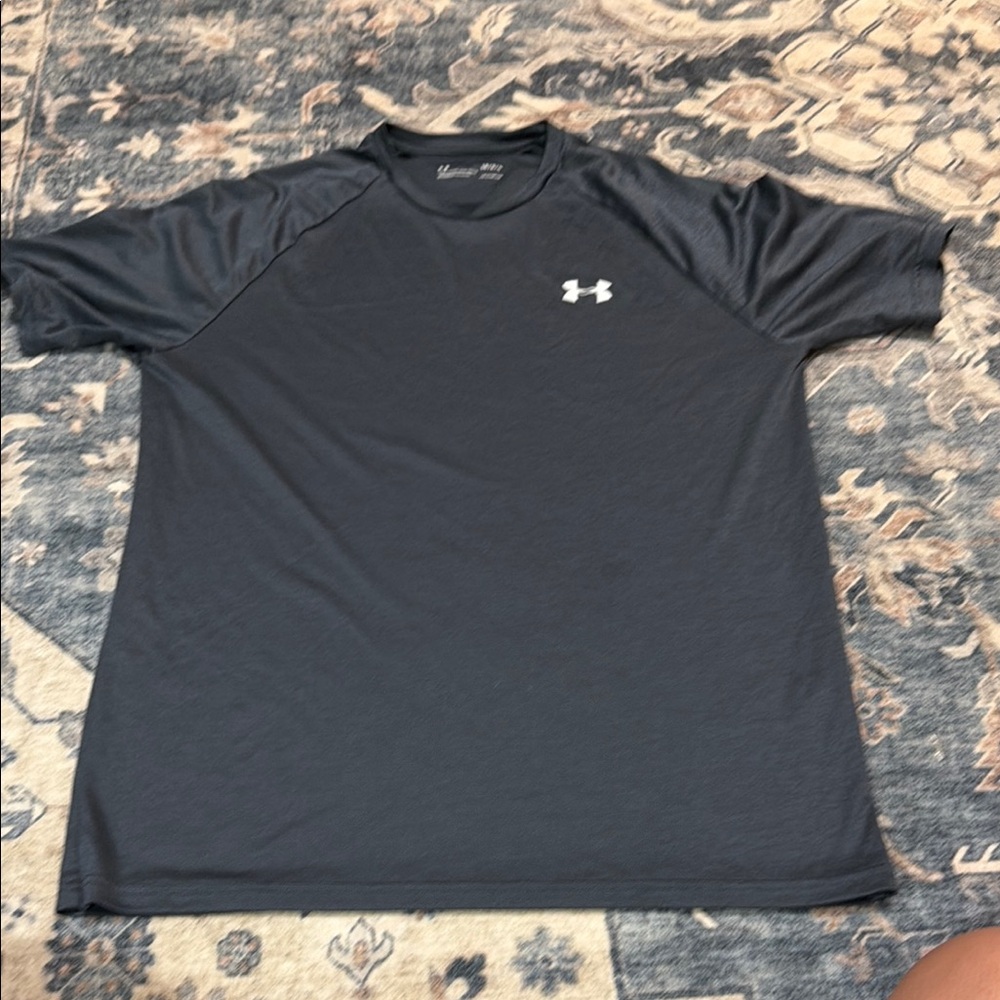 Under Armour Men’s Short Sleeve Performance T-Shirt - Black